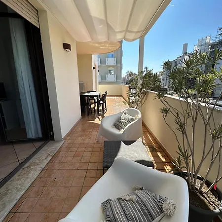 Via Ottoemezzo Apartment